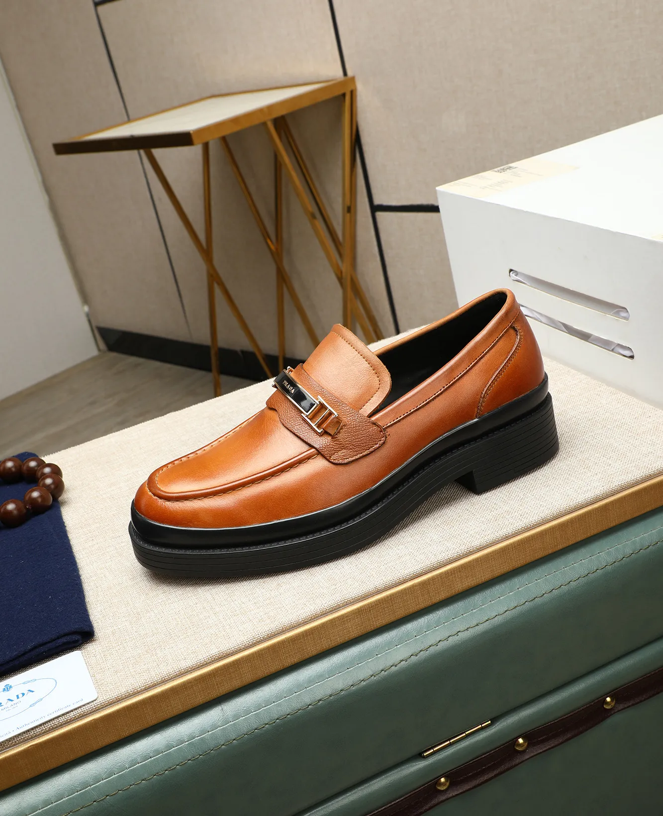 Men's men's shoes 💰540 (water-dyed cow leather) 📛📛PRADA high-end counter's latest formal business leather shoes 👔original and highest quality! Imported from Italy 🇮🇹 first-layer calfskin fabric ➕ cowhide lining Original outsole Formal size: 38➖44 (45 customized)